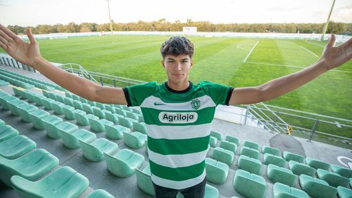 Sporting: contrato profissional para Rafael Camacho