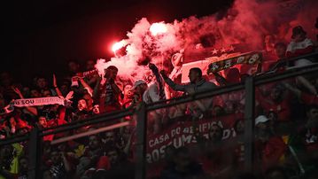 Benfica sancionado pela UEFA