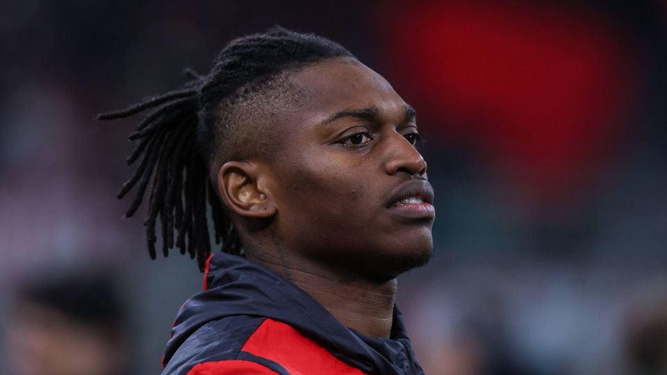 Milan recorre a Rafael Leão para assinalar morte do criador de 'Dragon Ball'