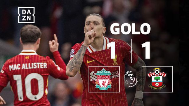 Darwin cala os críticos com golo importante (vídeo)