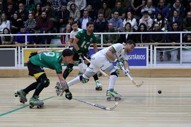 Sporting vence em Valongo e lidera à condição Nacional de hóquei em patins