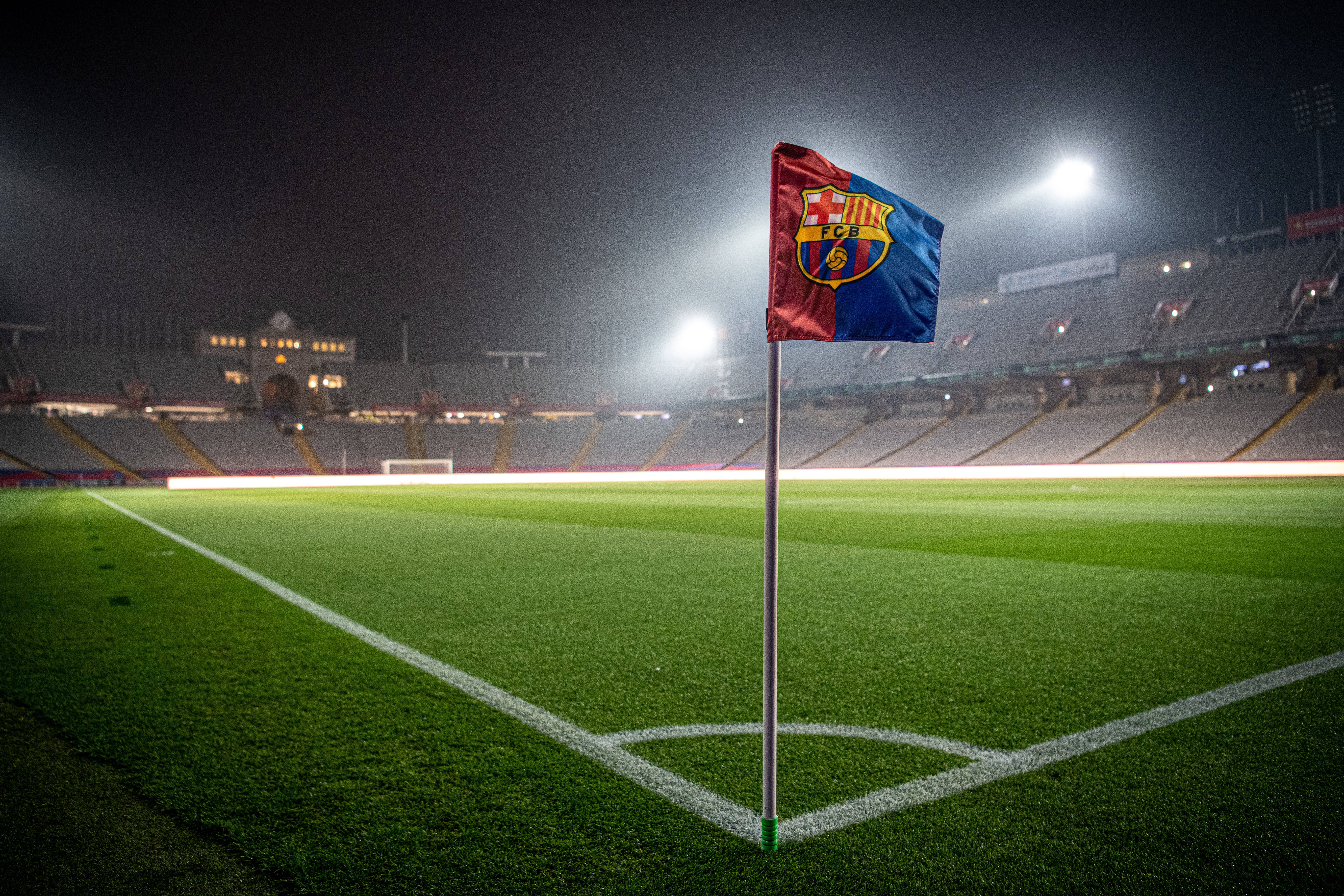 Atenção, Benfica: jogo do Barcelona suspenso