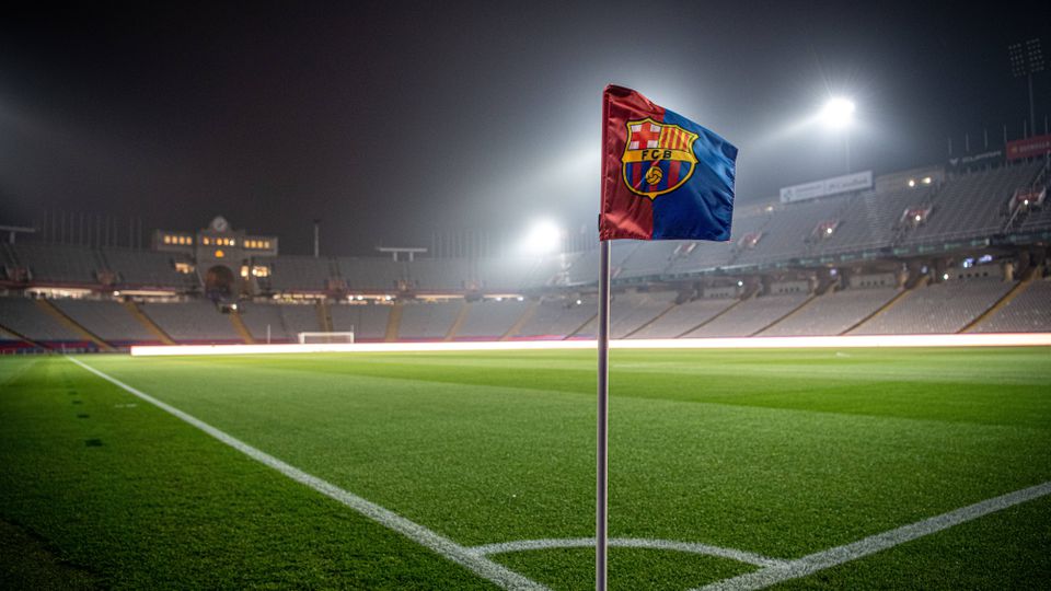 Atenção, Benfica: jogo do Barcelona suspenso