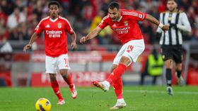 Benfica-Nacional: Pavlidis aquece para Barcelona!