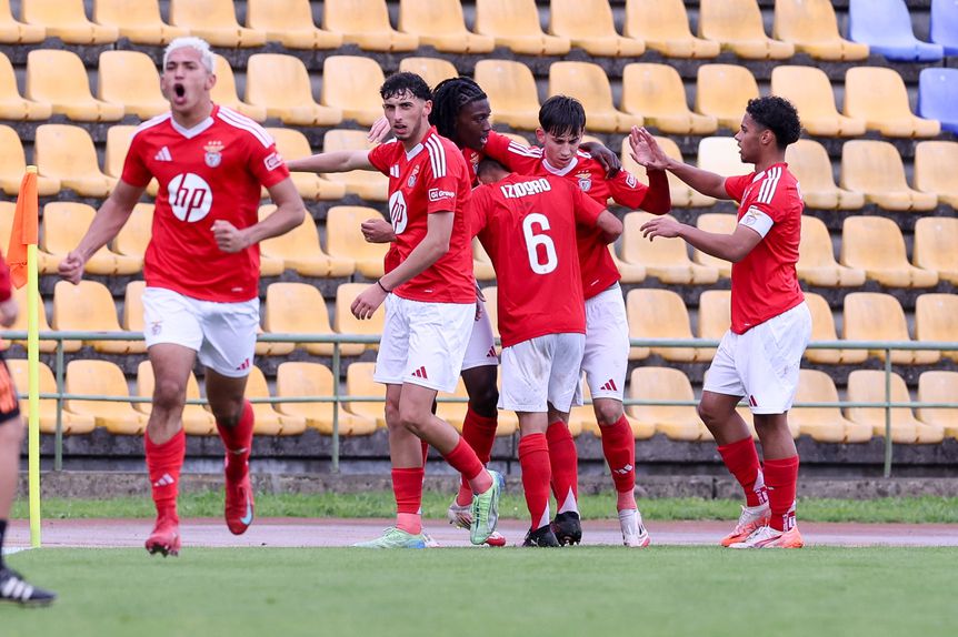 Benfica sorriu no final do clássico (FPF)
