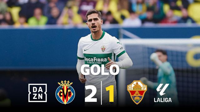 Martim Neto assiste André Silva para golo do Elche