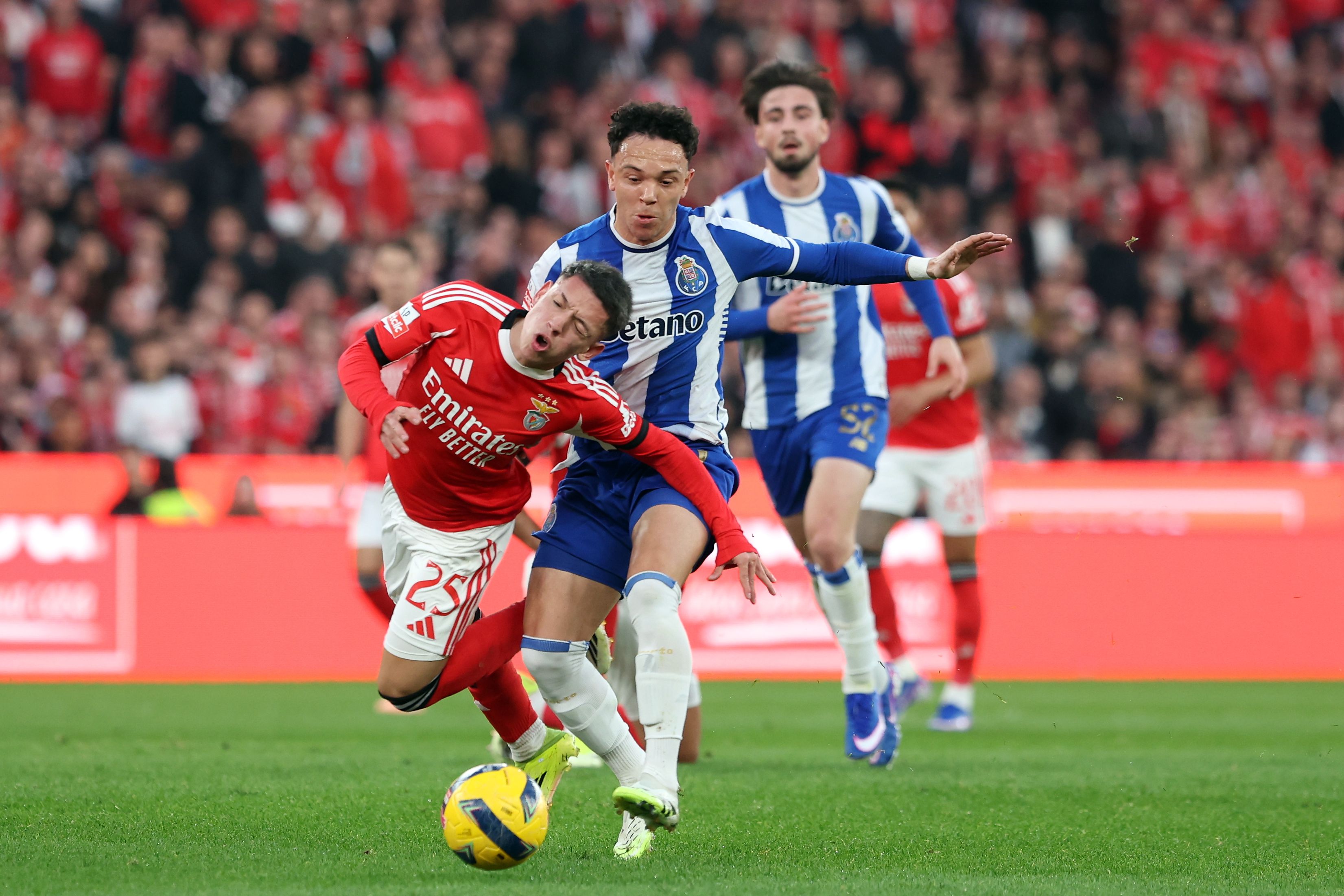 Queda de Prestianni- Foto: Catarina Morais/Kapta +