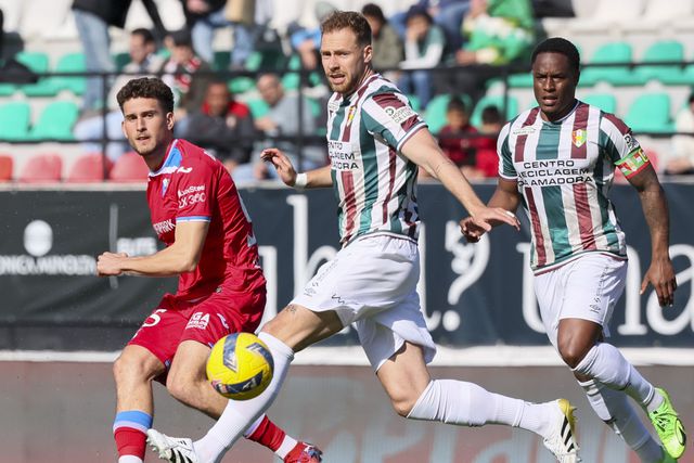 Santi García tem sido um dos destaques dos gilistas no duelo com os tricolores - Foto: Manuel de Almeida/LUSA