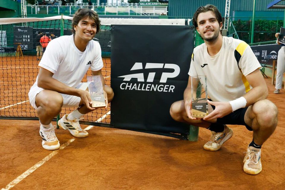 Henrique Rocha venceu pares com Jaime Faria no Brasil.
Foto: Luz Press/Luiz Cândido/FPT