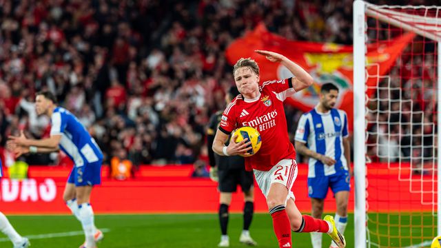 «Schjelderup foi o homem do jogo, já Otamendi o elo mais fraco»