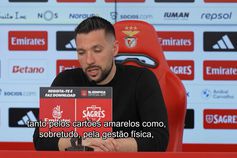 Farioli e as substituições ao intervalo: «Queria terminar o jogo com 11 jogadores»