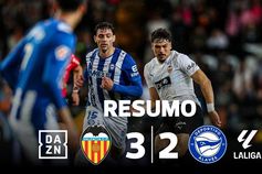 Dois vermelhos e dois golos depois dos 90' em jogo memorável em Valência (resumo)