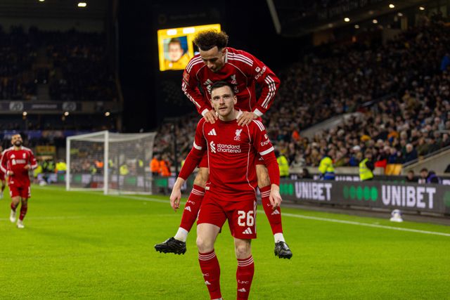 Andrew Robertson foi decisivo no apuramento do Liverpool para os quartos da Taça