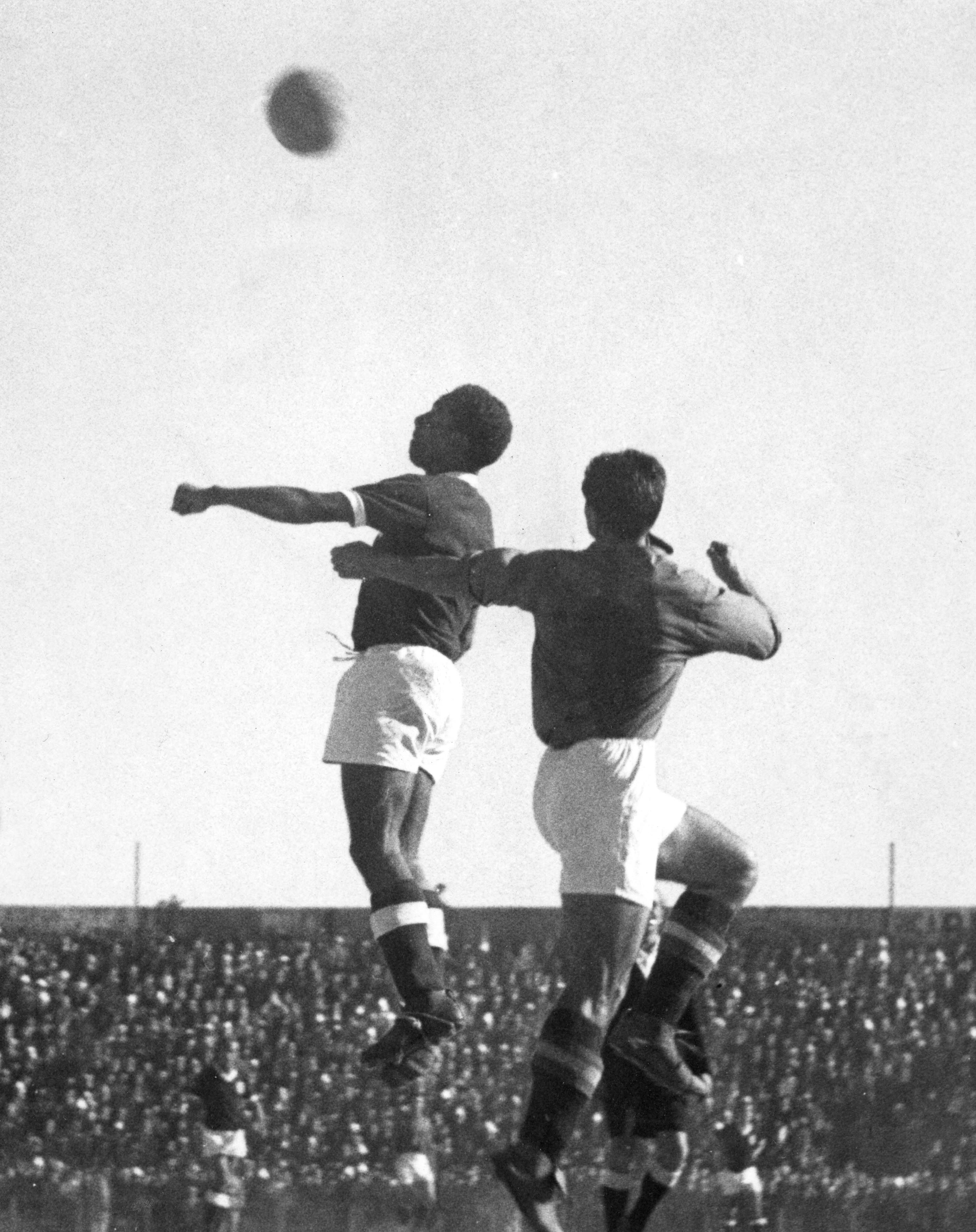 Guilherme Espírito Santo (Benfica) - 10 golos em clássicos com o FC Porto no campeonato - Foto: A BOLA