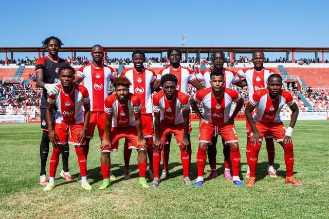Académica e Kabuscorp empataram a um golo em jogo com estádio a mais e futebol a menos...