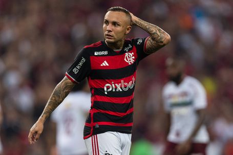 Desiludiu no Benfica, mas já rendeu mais €1,5 M e está a ‘pedir’ renovação