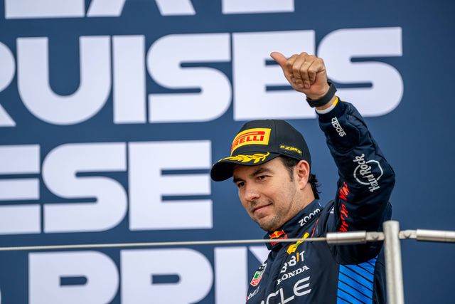 Sergio Pérez: «Espero saber no próximo mês o que vou fazer no próximo ano»