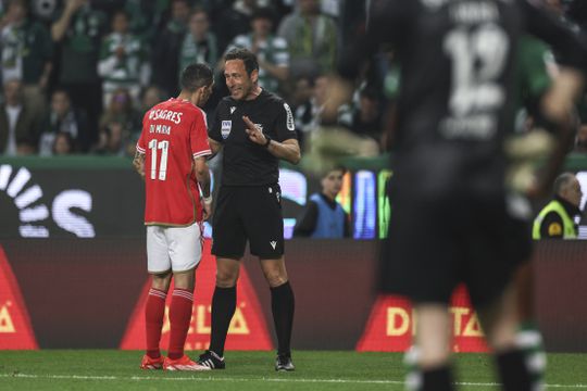 «Di María esmurrou Pote, é surreal»