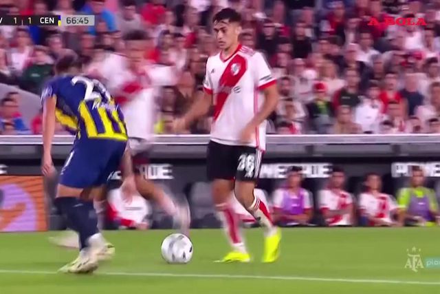 Bis de Borja dá a vitória ao River Plate por 2-1 sobre o Rosario