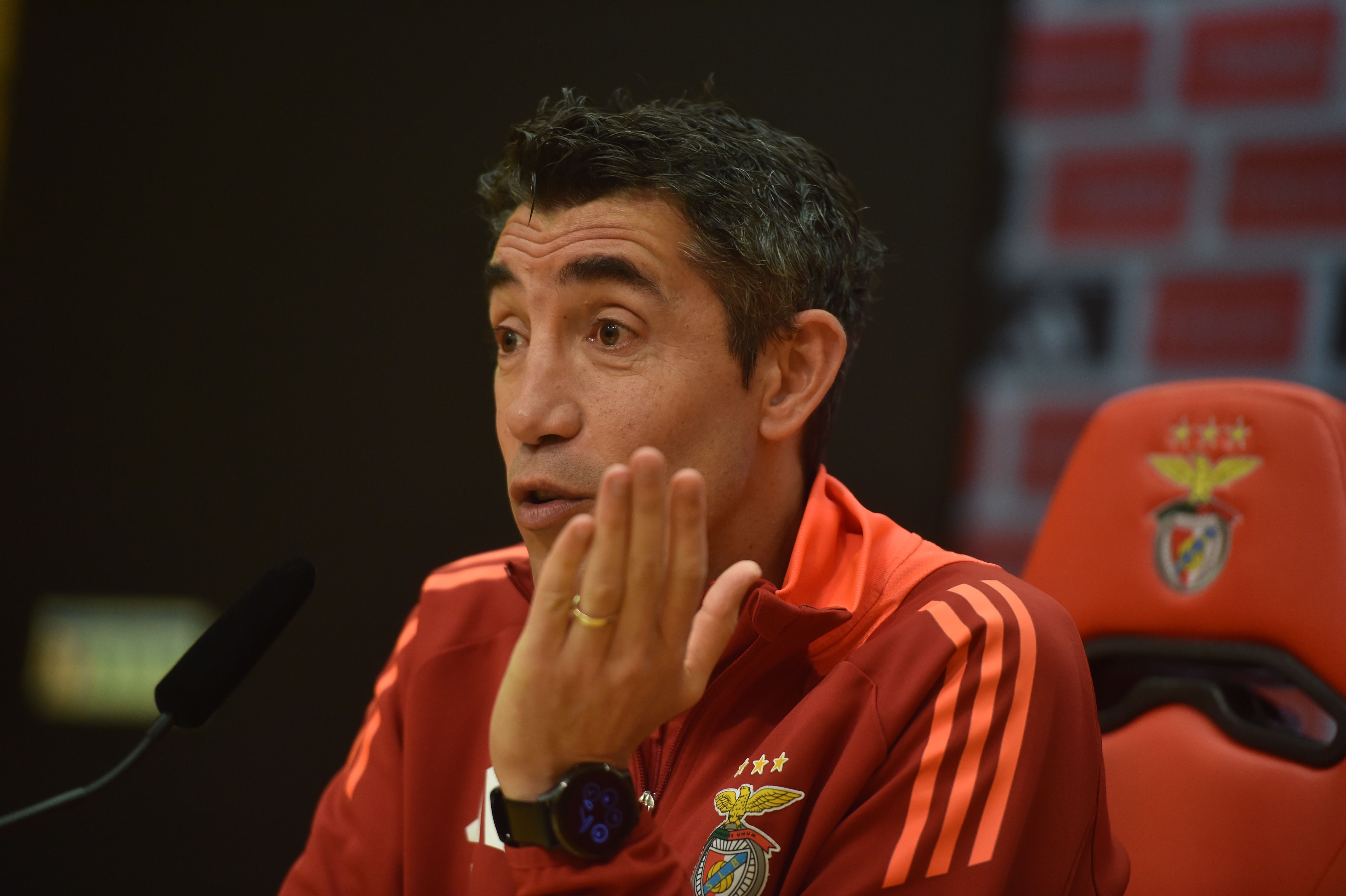 Otamendi em casa, alguns titulares anunciados e favoritismo só com o Tirsense: tudo o que disse Bruno Lage
