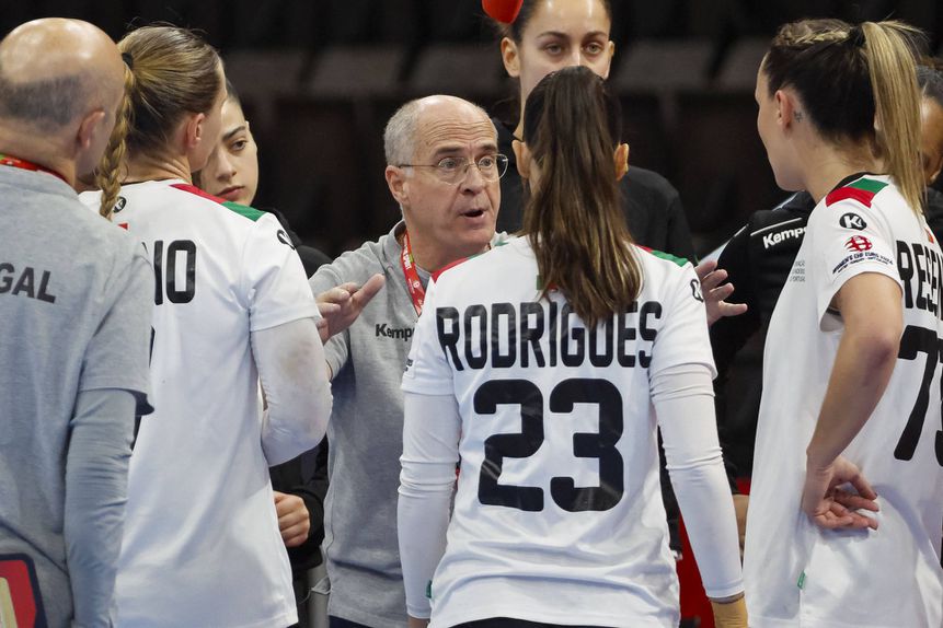 Depois do Europeu, o selecionador nacional José António Silva quer levar Portugal ao torneio que se realizará na Alemanha e Países Baixos