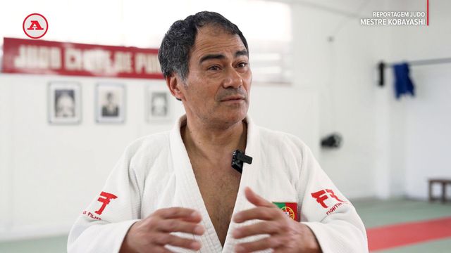 Rei espanhol, Presidentes da República, todos queriam ser tratados por Kobayashi