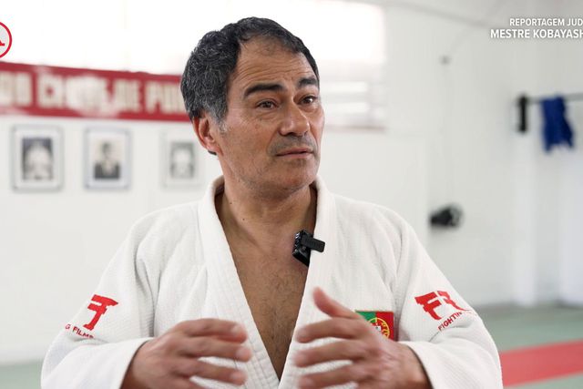 Rei espanhol, Presidentes da República, todos queriam ser tratados por Kobayashi