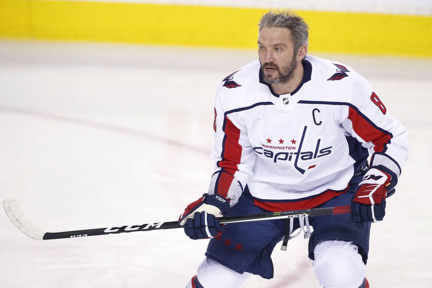 Ovechkin bateu recorde com mais de 30 anos do hóquei no gelo