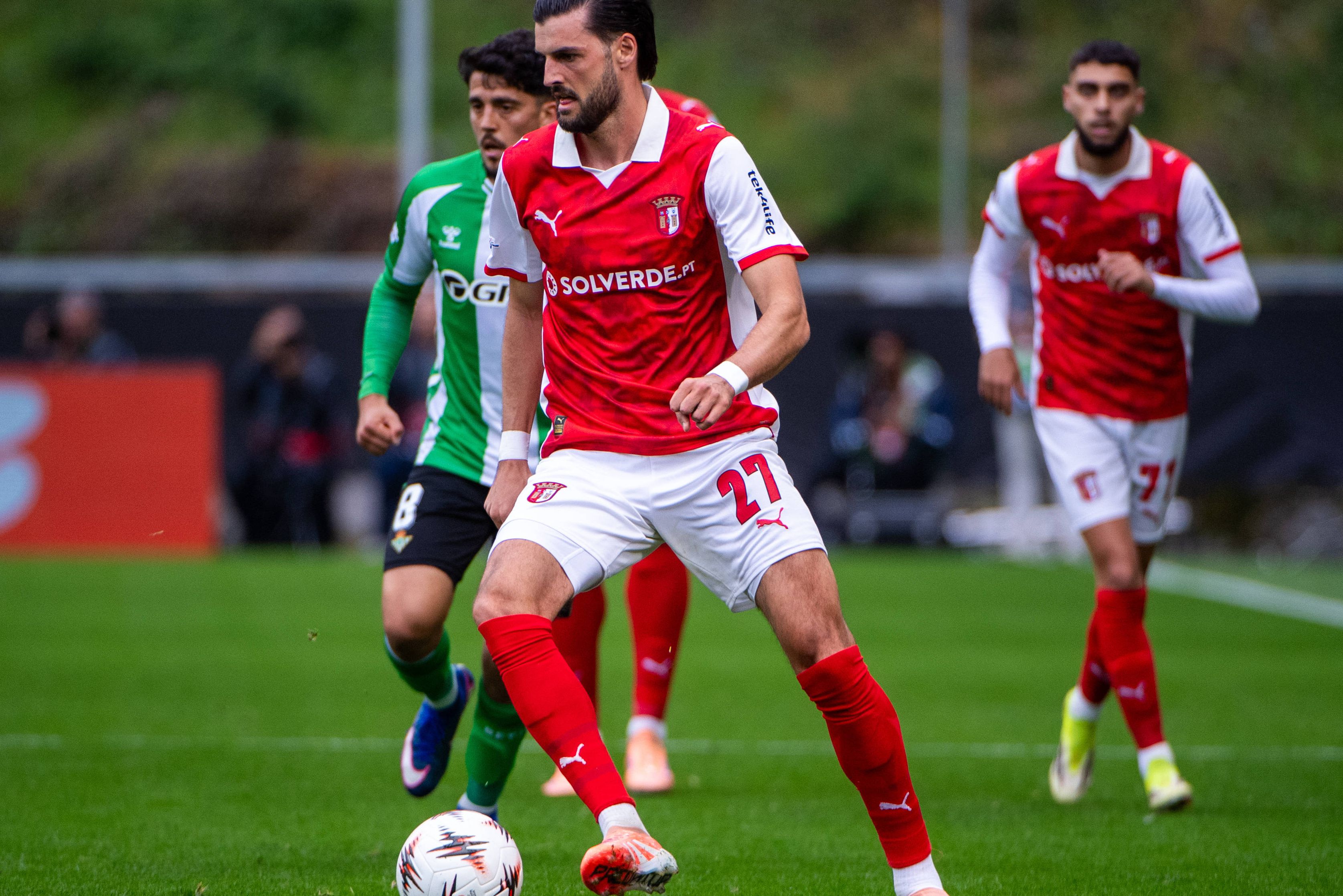 Internacional austríaco abriu o ativo na Pedreira com uma autêntica obra de arte