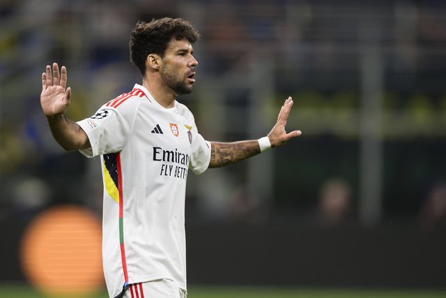 Ex-Benfica entre os acusados de comprar relógios de luxo de contrabando