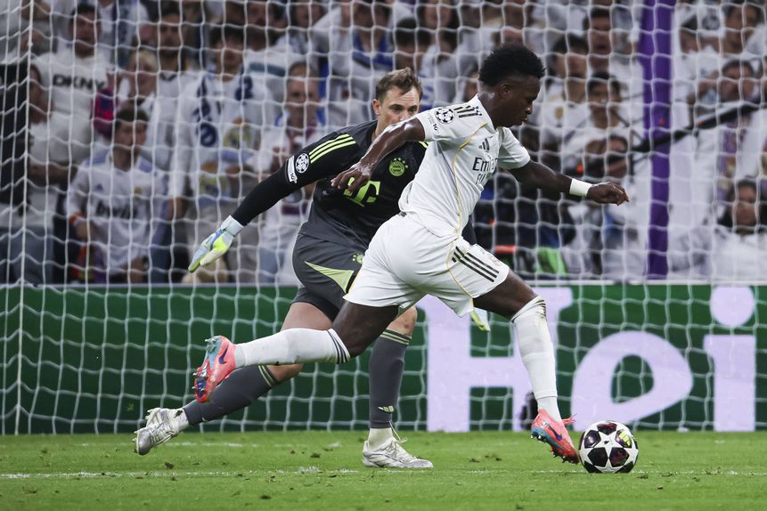Vinícius frente a Manuel Neuer