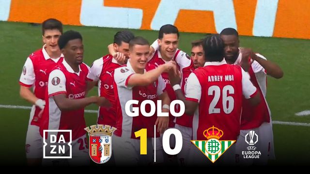 Golaço de calcanhar de Grillitsch coloca SC Braga na frente aos 5'