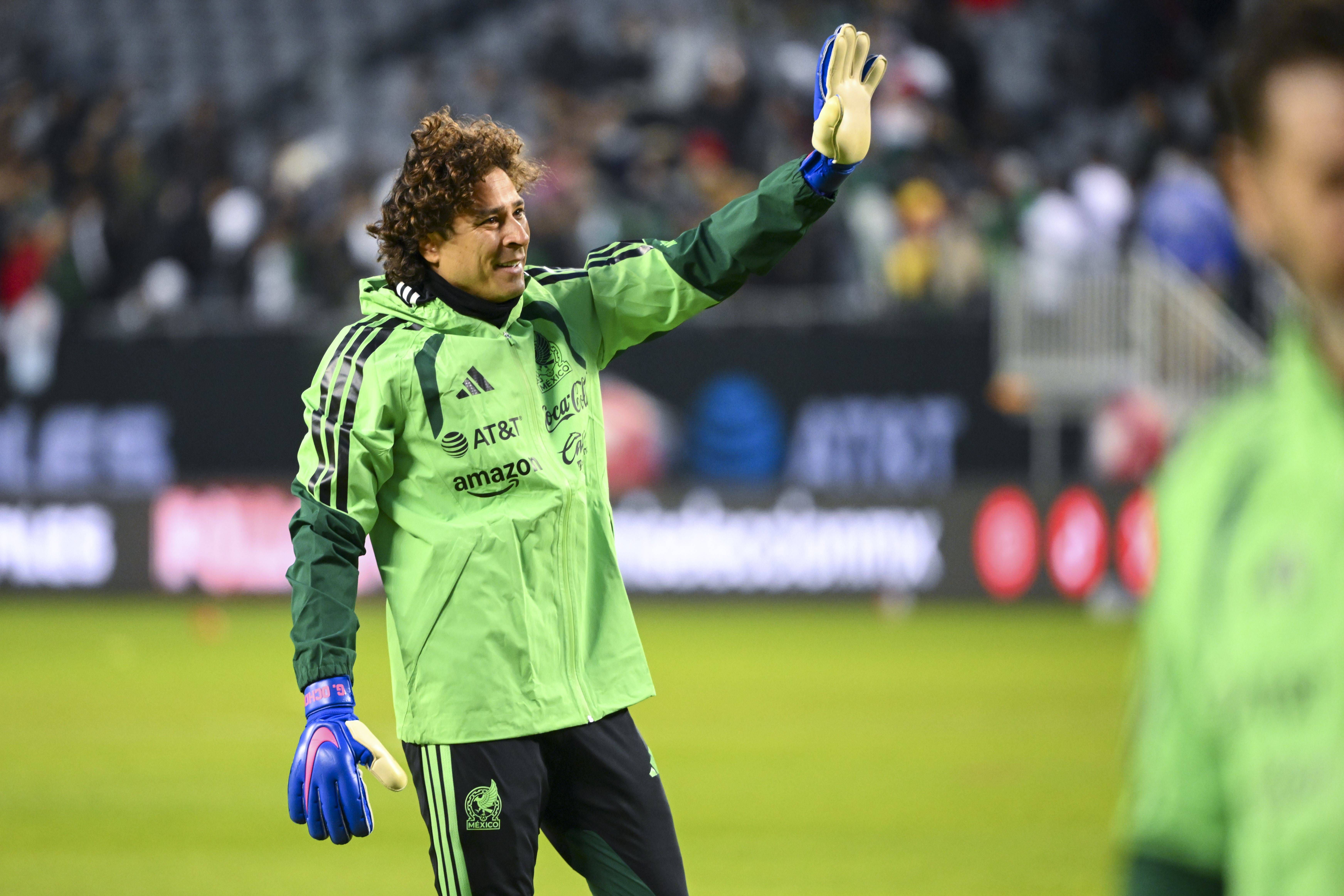 Guillermo Ochoa caminha para os 41 anos (que fará a 13 de julho) e sonha em estar no sexto Mundial da carreira. Representa o AEL Limassol depois da experiência no Aves SAD (IMAGO)
