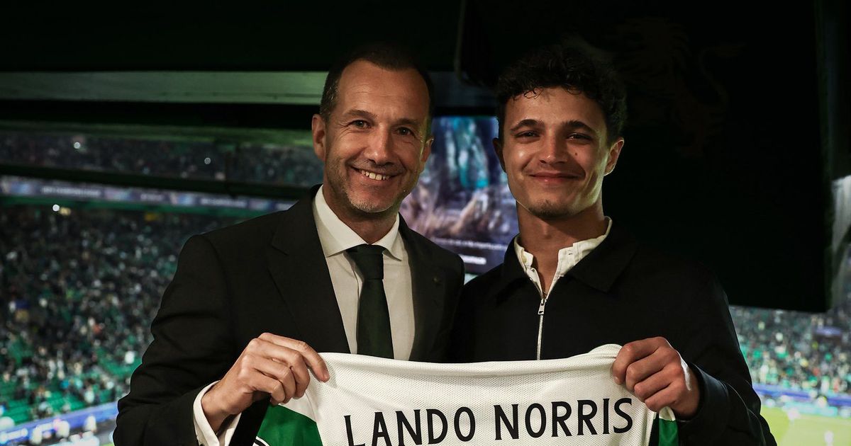 Campeão mundial de F1 recebeu camisola personalizada em Alvalade