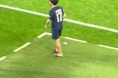 O sentido gesto de Vitinha após o PSG-Liverpool