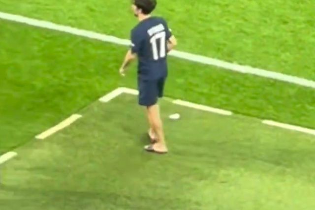 O sentido gesto de Vitinha após o PSG-Liverpool