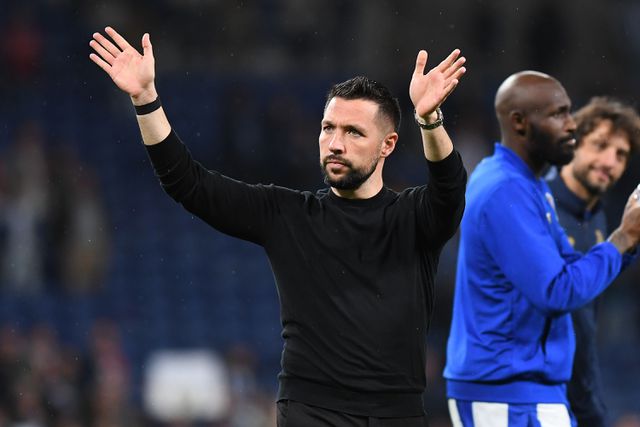 Francesco Farioli quer um bom resultado com o Nottigham - Foto: IMAGO