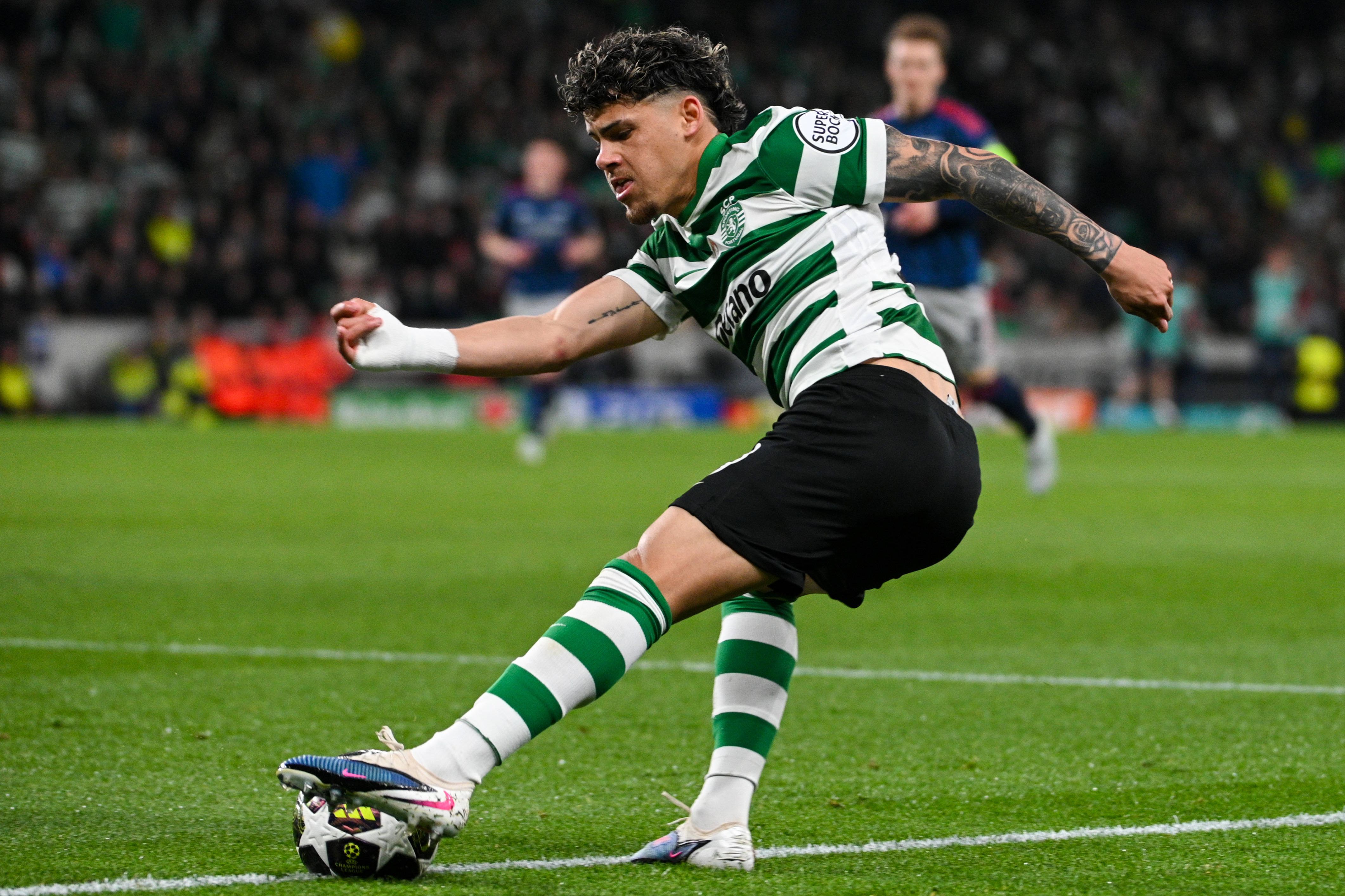 Frente ao Arsenal, Maxi jogou os 90' e atirou uma bola à trave - Foto: IMAGO