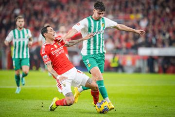 Vitória de Guimarães: antigo internacional jovem português formado no Benfica está na lista de reforços