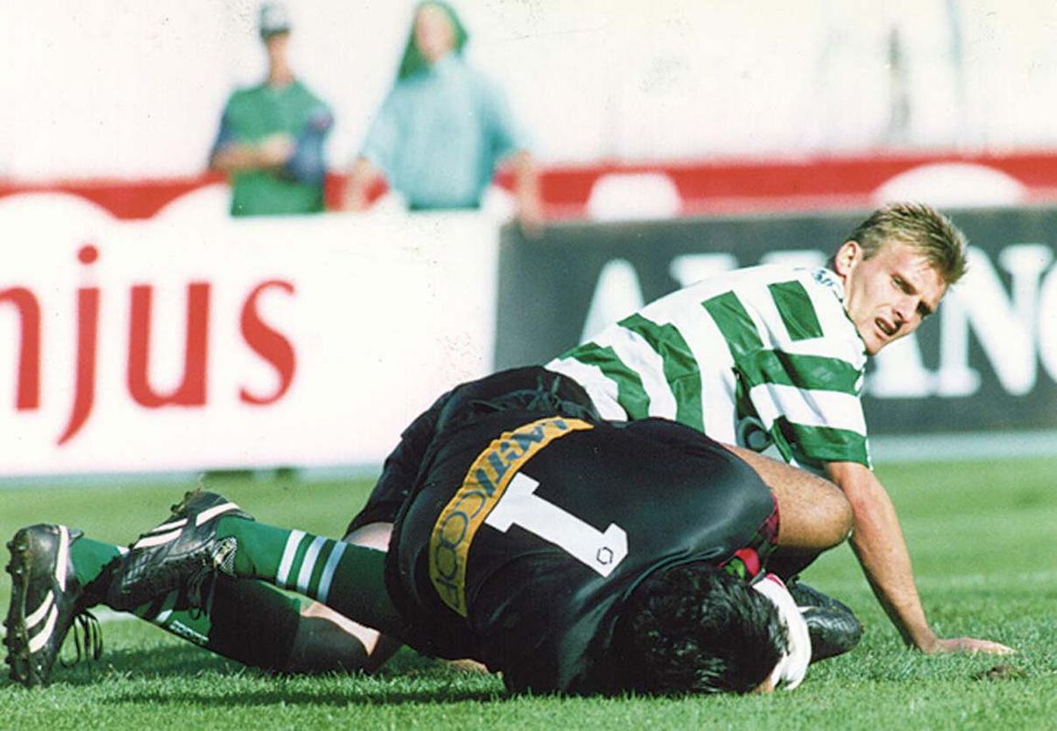 Entrevista A BOLA «Pedi a Preud'homme para me ajudar a marcar-lhe um golo»