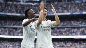 Guler abre o livro: encontro com Ronaldo, lição de Jesus e estreia com Vítor Pereira