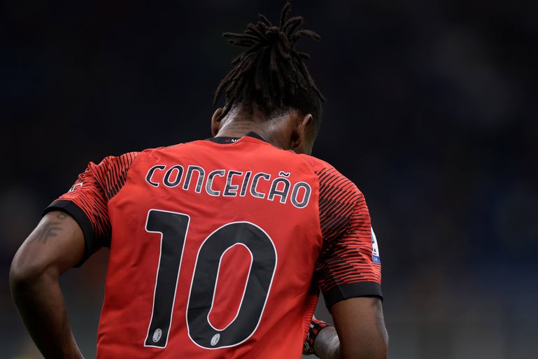 Perceba porque Rafael Leão vai jogar com o nome 'Conceição' na camisola