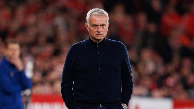 «José Mourinho está desgastado com várias situações»