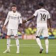 Federico Valverde, um dos capitães do Real Madrid, e Aurélien Tchouaméni