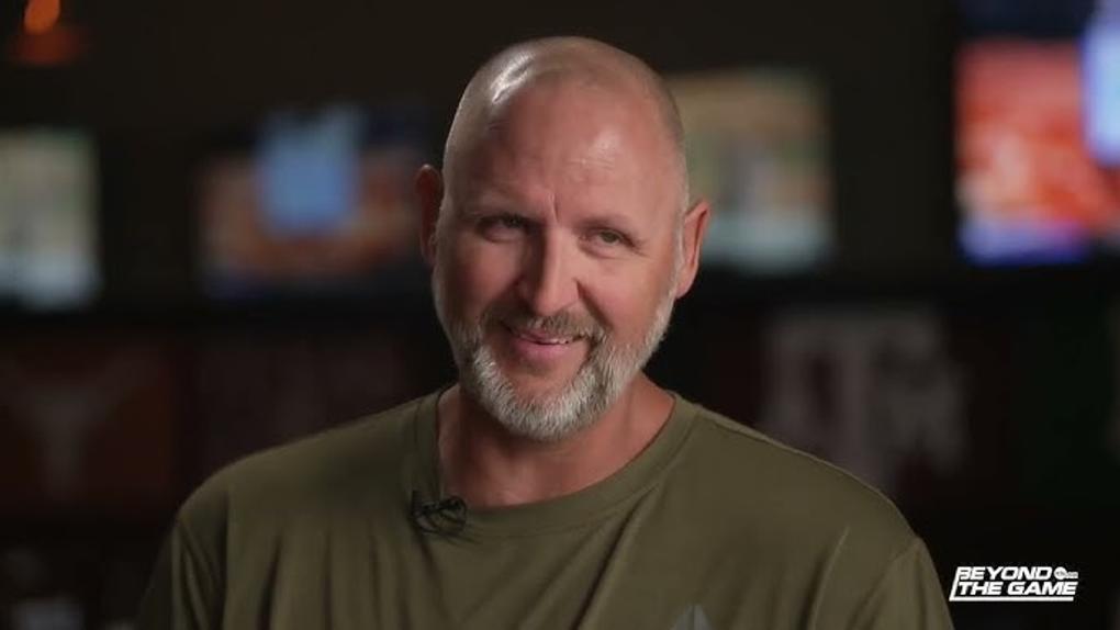 Greg Ostertag pode entrar para o Livro do Guiness