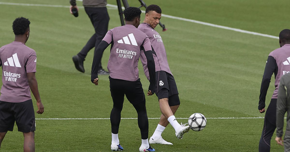 Treino do Real com Tchouaméni, Mbappé sorridente e sem Valverde