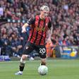 Álex Jiménez, lateral espanhol formado no Real Madrid e jogador do Bournemouth