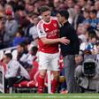 Viktor Gyokeres com Mikel Arteta