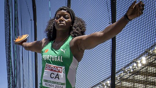 «Medalha para os meus filhos que estão sempre a perguntar quando viajo outra vez»