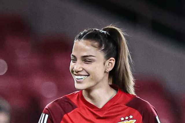 Benfica oficializa saída de Paige Almendariz